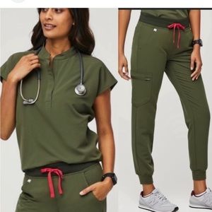 Figs set medium limited color dark olive